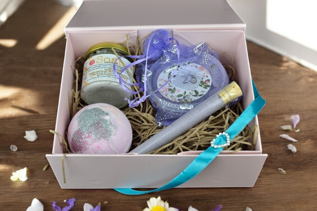 Parma Violets Handmade Bath and Beauty Gift Set Containing Bath Fluff, Jumbo Shea Bath Bomb, Body Butter and Bath Dust-1