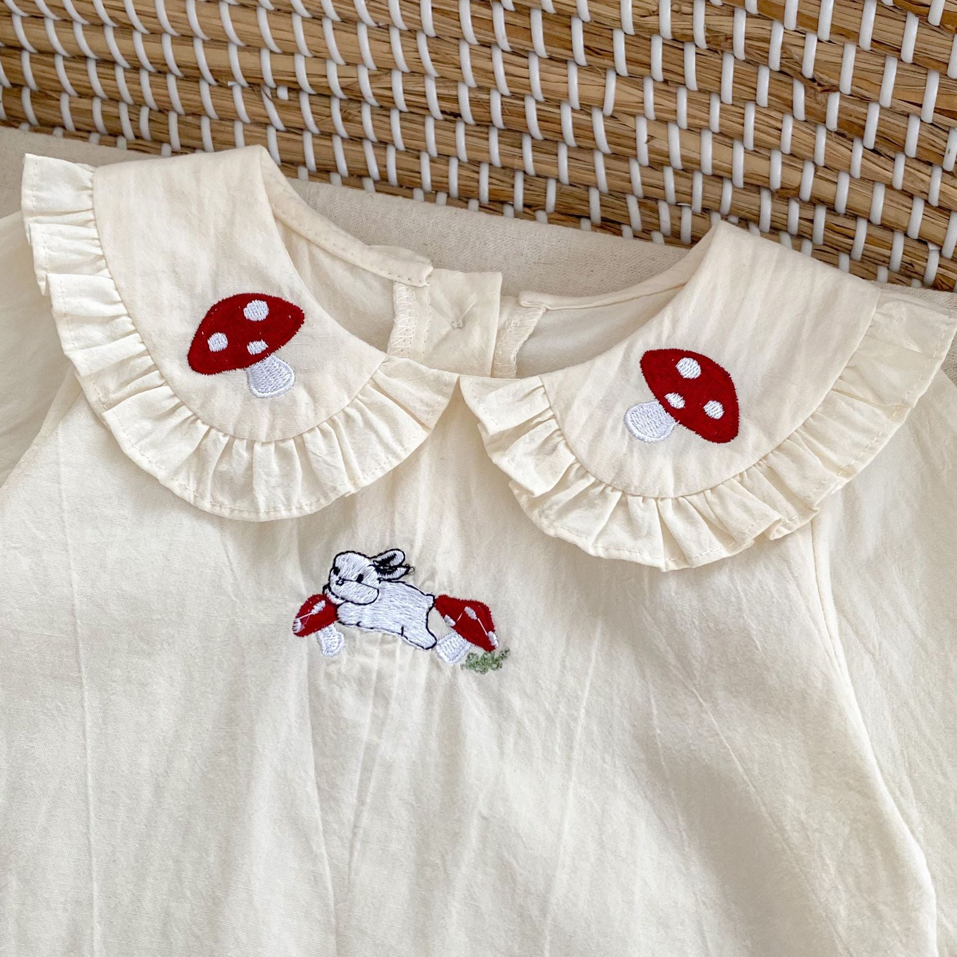 Autumn Arrival Baby Kids Girls Comfortable Simple Rabbits and Vegetable Pattern Long Sleeves Top Shirt with Collar-2