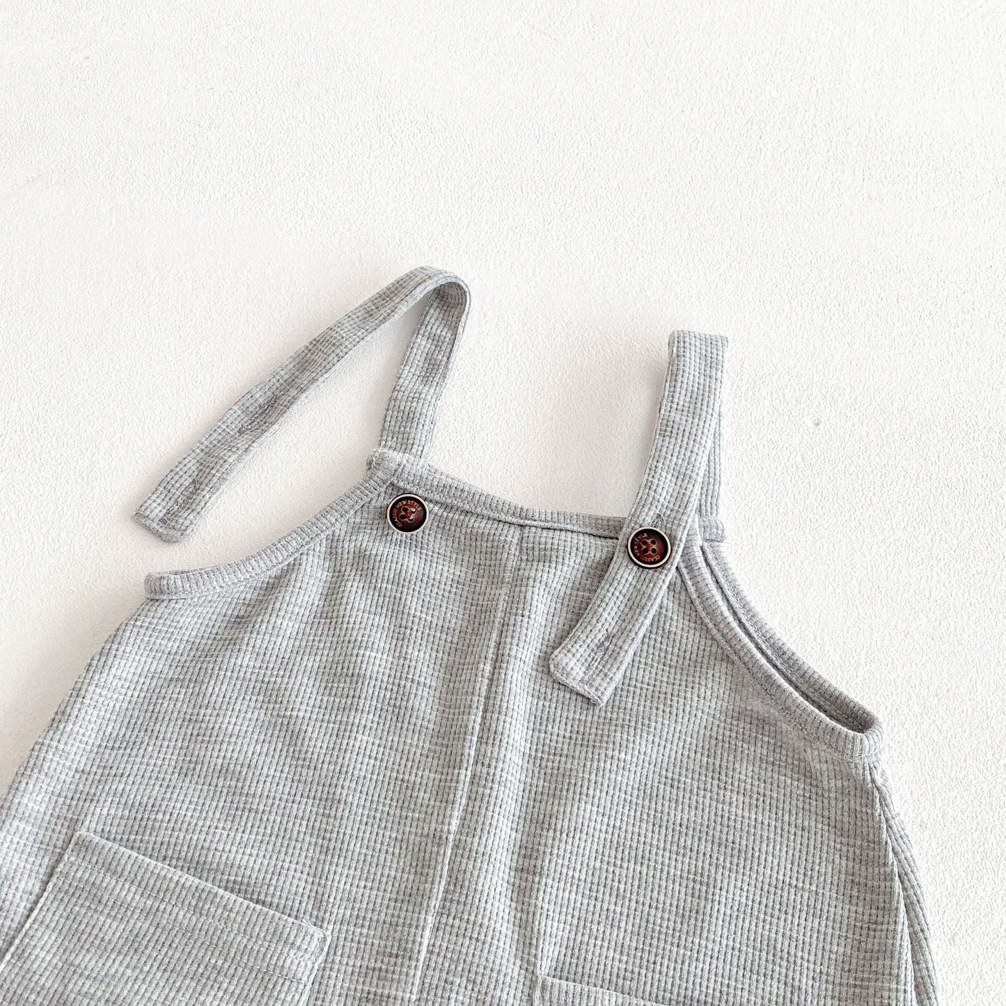 Summer Hot Selling Baby Kids Unisex Sleeveless Pocketed Grey Strap Overalls and White T-Shirt Clothing Set-3
